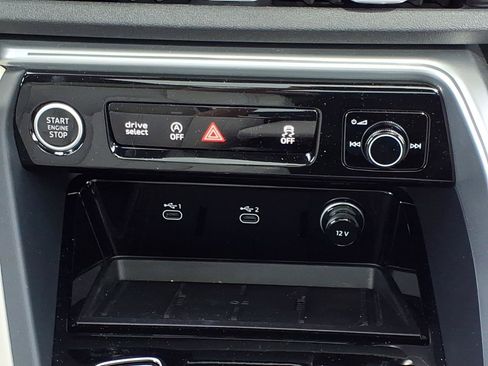 New 2025 Audi Q5 Premium Plus AWD/4WD image 24