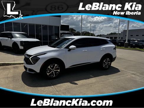 Certified 2025 Kia Sportage EX FWD image 1