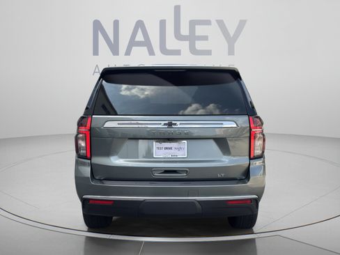 Used 2023 Chevrolet Tahoe LT w/ LT Signature Package AWD/4WD image 3