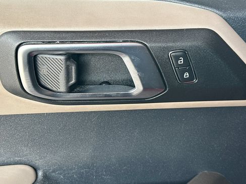 Used 2023 Ford Bronco Wildtrak AWD/4WD image 14