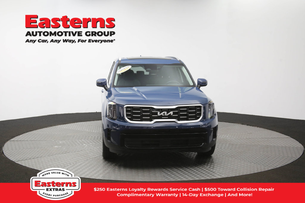 Used 2025 Kia Telluride S FWD image 55