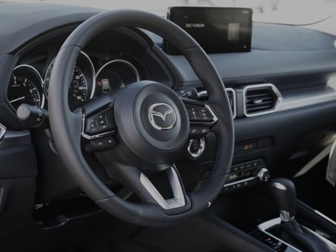 New 2025 MAZDA CX-5 AWD 2.5 S w/ Preferred Package image 9