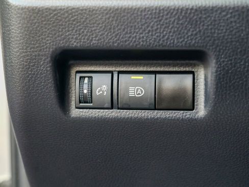 Used 2024 Toyota RAV4 LE AWD/4WD image 44