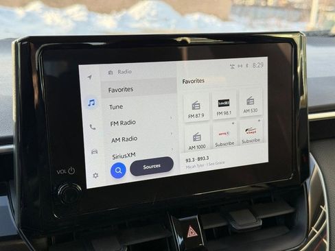 Used 2024 Toyota Corolla LE image 23