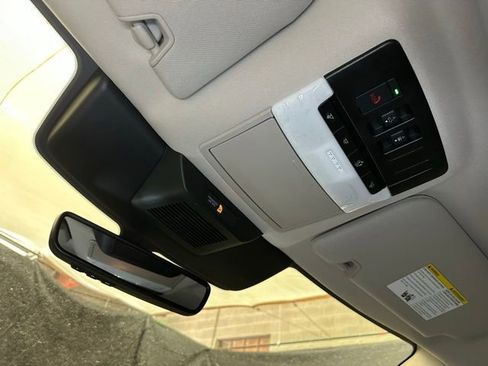 New 2026 Nissan Pathfinder Platinum AWD/4WD image 31
