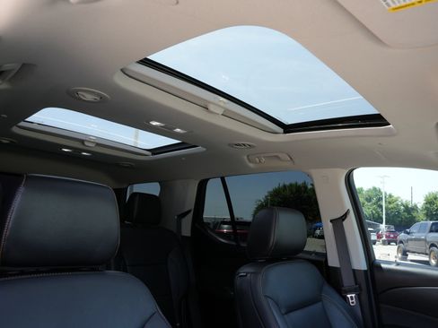 Used 2019 Chevrolet Traverse Premier w/ Redline Edition FWD image 25