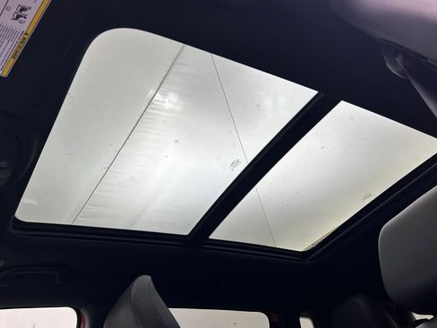 New 2026 Jeep Compass Trailhawk image 23