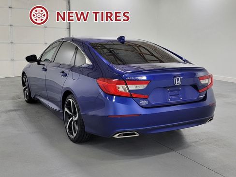 Used 2020 Honda Accord Sport image 7