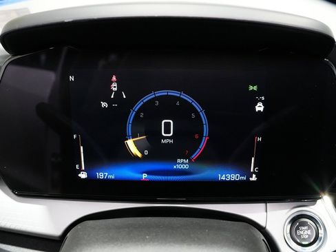 Used 2025 Chevrolet Trax LT w/ LT Convenience Package FWD image 15