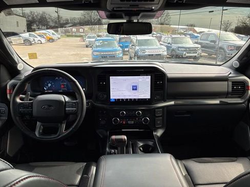 Used 2025 Ford F150 Raptor AWD/4WD image 25