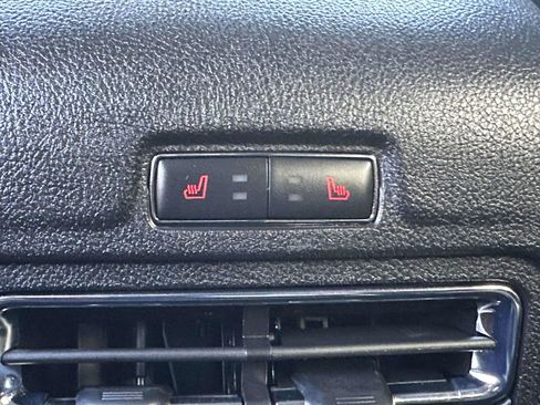 Used 2022 Lincoln Corsair AWD w/ Equipment Group 101A image 16