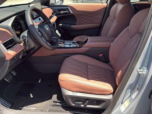 New 2026 Mitsubishi Outlander SEL AWD/4WD image 23