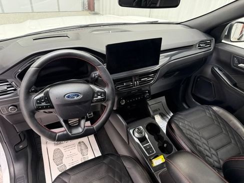 Used 2024 Ford Escape ST-Line Elite w/ Premium Technology Package AWD/4WD image 19