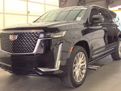 Used 2021 Cadillac Escalade ESV Premium Luxury w/ Driver Assist Tech Package AWD/4WD image 1