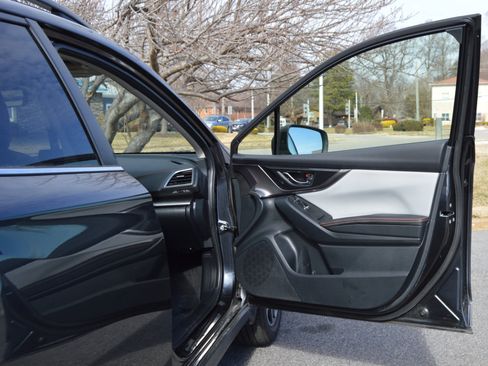 Used 2019 Subaru Crosstrek 2.0i Limited w/ Moonroof Package image 21