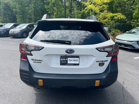 Used 2022 Subaru Outback Wilderness AWD/4WD image 6
