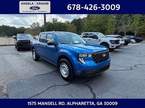 New 2025 Ford Maverick XL image 1