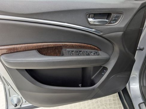 Used 2017 Acura MDX SH-AWD w/ Tech & Entertainment image 14