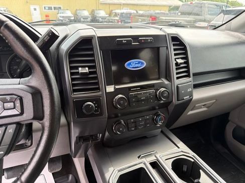 Used 2019 Ford F150 XLT w/ Equipment Group 302A Luxury AWD/4WD image 21
