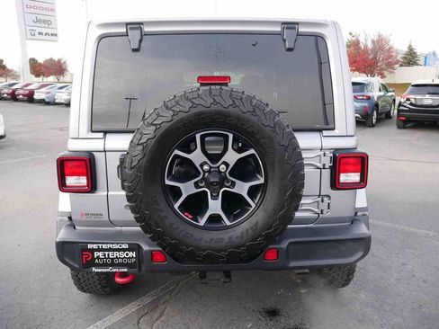 Used 2018 Jeep Wrangler Unlimited Rubicon w/ Dual Top Group image 17