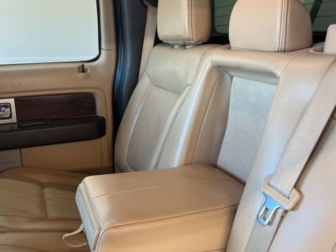 Used 2014 Ford F150 Lariat w/ Equipment Group 501A Mid AWD/4WD image 30