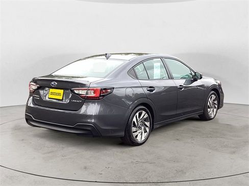 Used 2025 Subaru Legacy Limited image 5