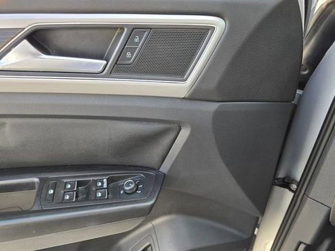 Used 2019 Volkswagen Atlas SEL image 30