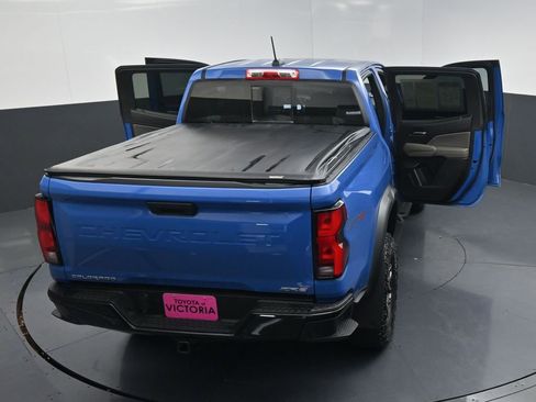 Used 2025 Chevrolet Colorado ZR2 w/ Technology Package image 22