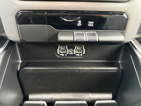 Used 2022 RAM 1500 Big Horn image 18