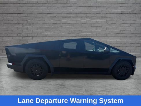 Used 2024 Tesla Cybertruck Cyberbeast AWD/4WD image 9