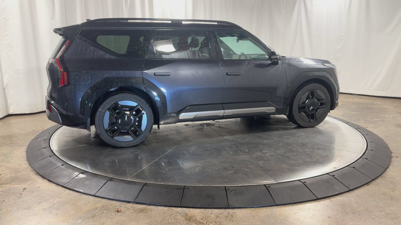 New 2026 Kia EV9 GT-Line AWD/4WD image 2