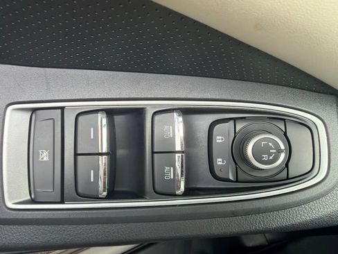 Used 2019 Subaru Ascent Limited AWD/4WD image 42