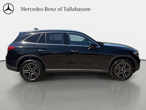 Used 2026 Mercedes-Benz GLC 300 4MATIC image 4