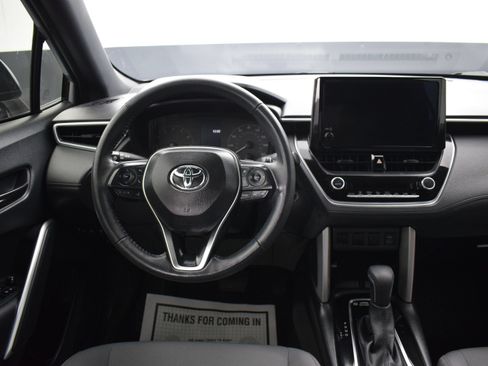 Used 2024 Toyota Corolla Cross AWD Hybrid image 14