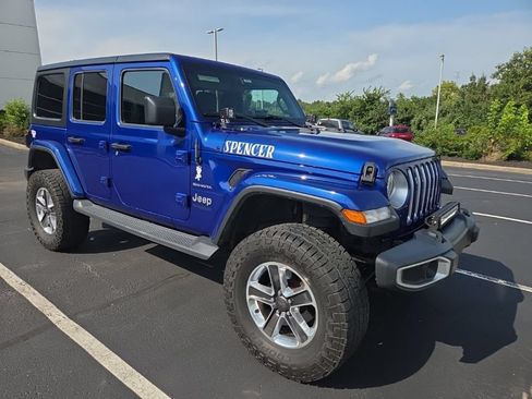 Used 2018 Jeep Wrangler Unlimited Sahara AWD/4WD image 1