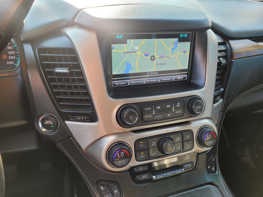 Used 2019 GMC Yukon XL Denali w/ Open Road Package RWD image 28