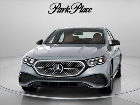 Used 2026 Mercedes-Benz E 350 Sedan image 37