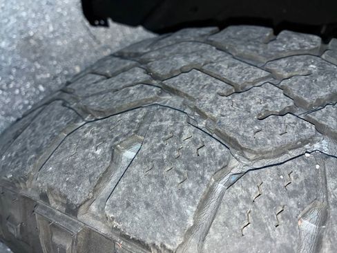 Used 2019 Chevrolet Silverado 1500 LT Trail Boss image 28