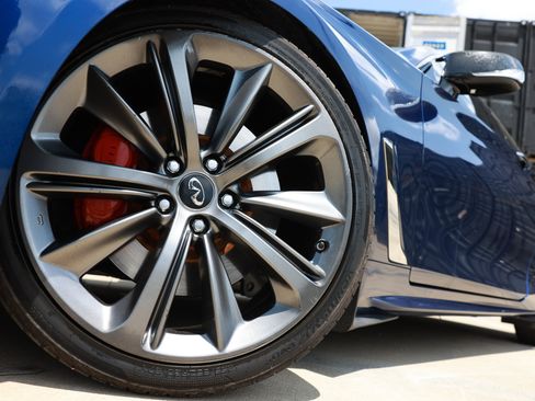 Used 2019 INFINITI Q60 Red Sport 400 w/ Cargo Package RWD image 43