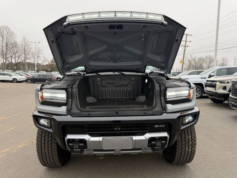 Used 2024 GMC Hummer EV 2X image 38