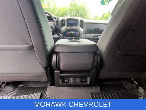 Used 2021 Chevrolet Silverado 1500 LT AWD/4WD image 21