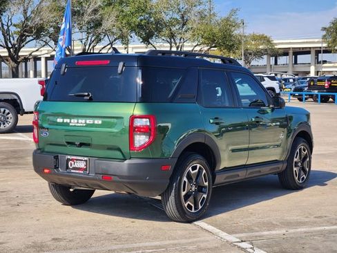 Used 2024 Ford Bronco Sport Outer Banks image 7