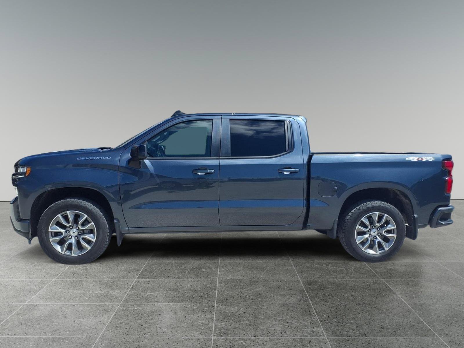 Used 2021 Chevrolet Silverado 1500 RST w/ All Star Edition Plus AWD/4WD image 2