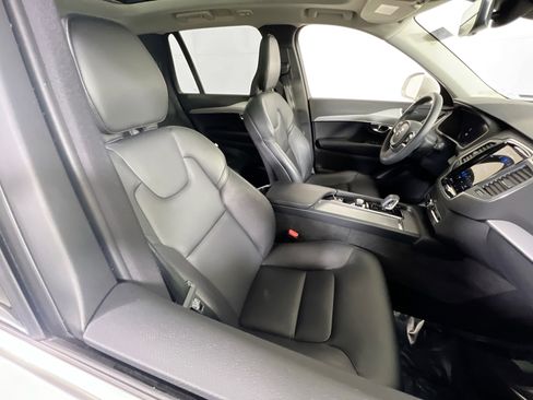 Used 2023 Volvo XC90 B5 Core w/ Protection Package Premier image 29