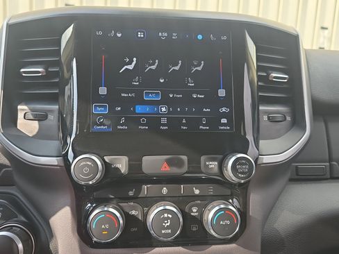 Used 2022 RAM 2500 Lone Star w/ Level 1 Equipment Group w/2_Y AWD/4WD image 18