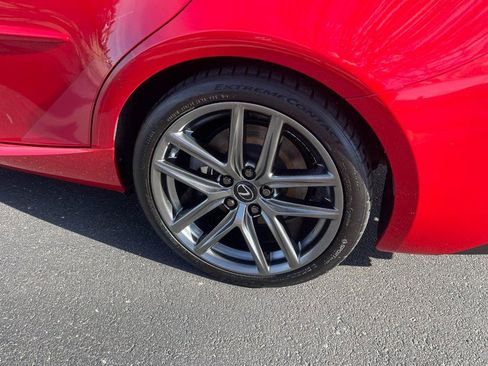 Used 2019 Lexus IS 300 F Sport w/ F Sport Package RWD image 5