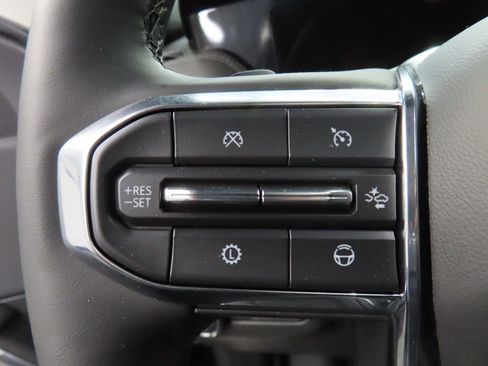 Used 2025 GMC Yukon Denali w/ Denali Reserve Package AWD/4WD image 50