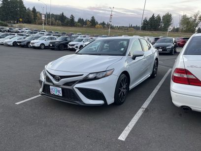 Certified 2024 Toyota Camry SE w/ Cold Weather Package