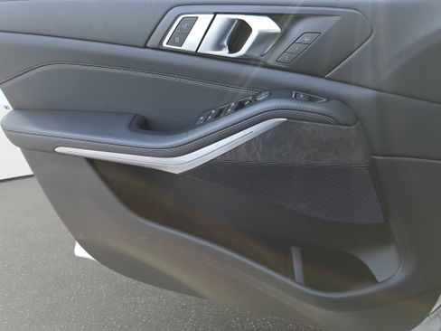 Used 2023 BMW X5 sDrive40i w/ Premium Package image 26