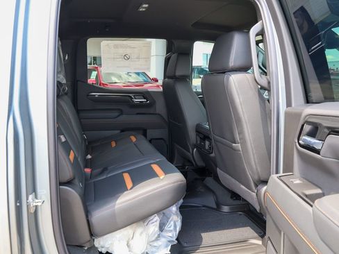 New 2026 GMC Sierra 1500 AT4 w/ AT4 Premium Package AWD/4WD image 32
